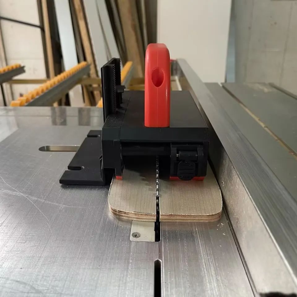 مكبس منشار الطاولة قابل للتعدي - مراجعة Woodworking Bandsaw وسعره
